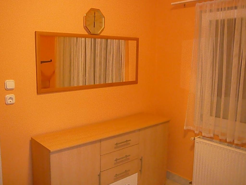 Heviz Erika Apartman Room photo